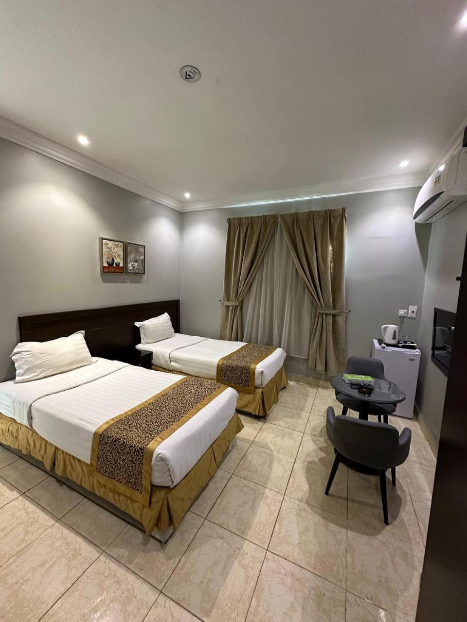 Al Rawda - Hotel Tabuk Exterior foto