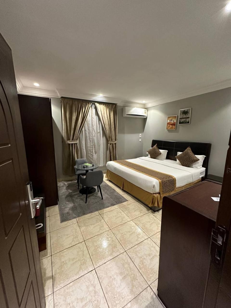 Al Rawda - Hotel Tabuk Exterior foto